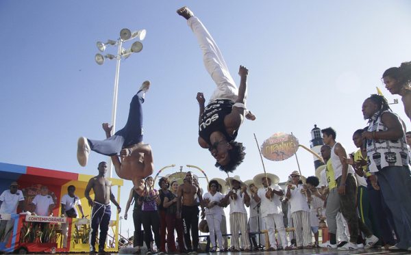 Bibinha e Gugu Quilombola, conquistam título do Red Bull Paranauê Capoeira Portal Capoeira 3